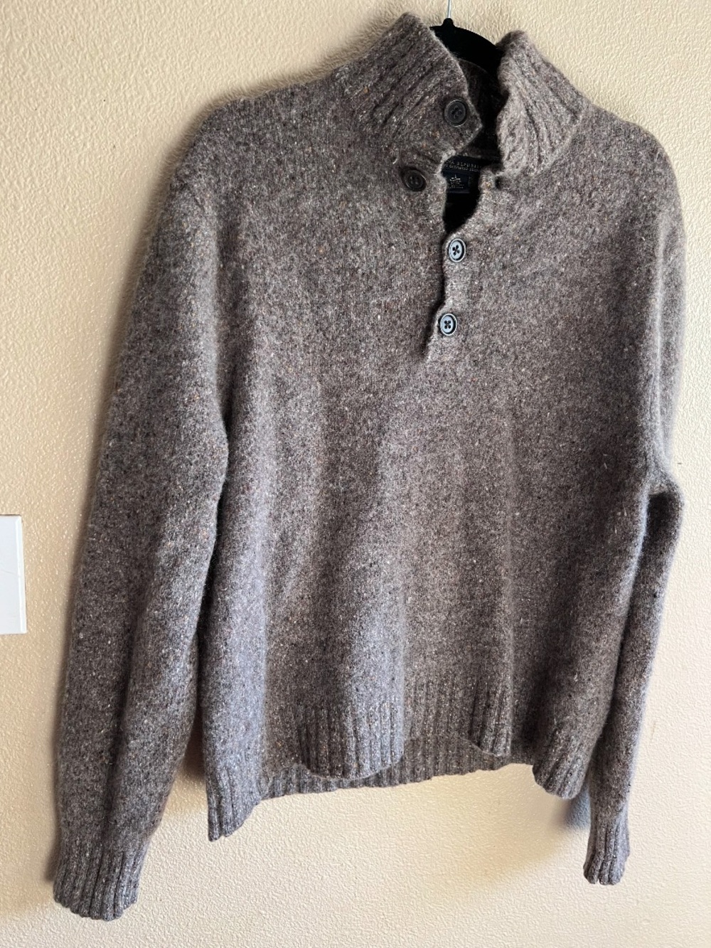 Banana republic minimalist capsule fall sweater cashmere blend large classic